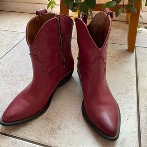 Lucky Brand Ankle Cowboy Boots